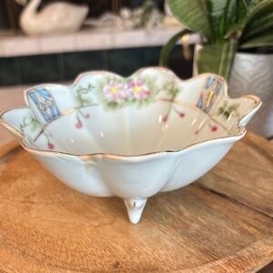 Antique Nippon 3 Footed Bowl